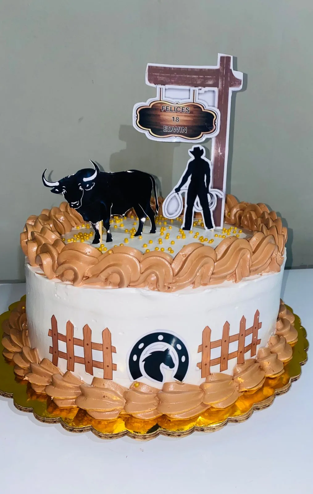 Pastel decorado AM-000104